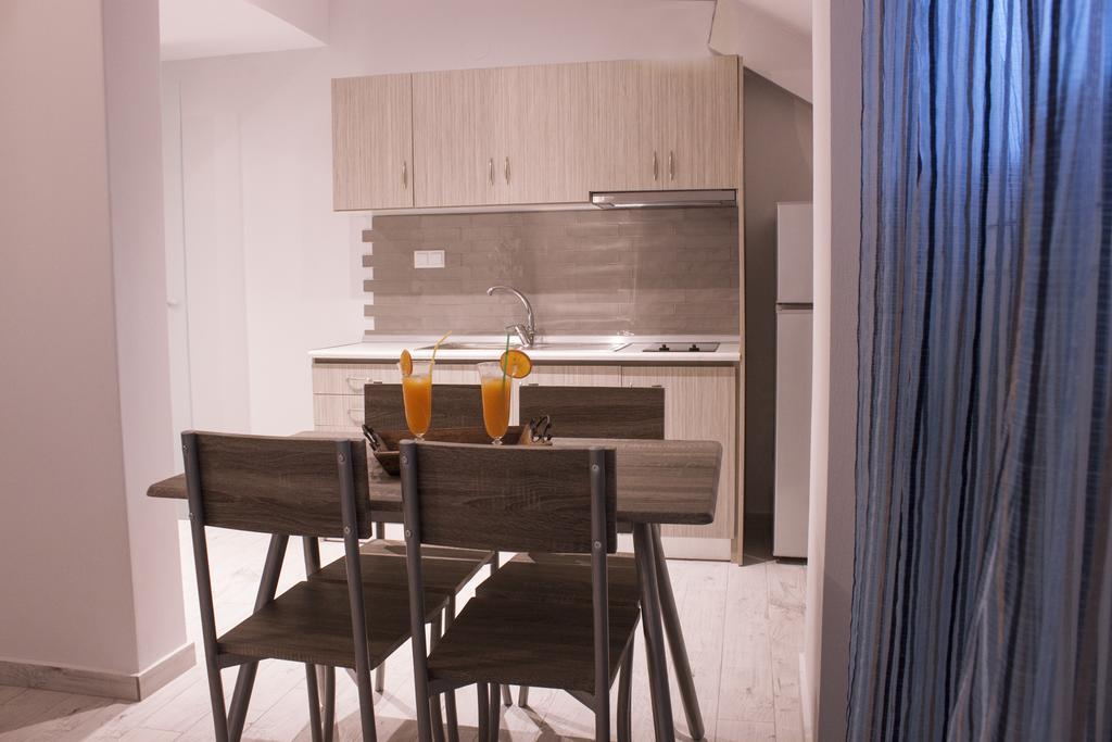 La Verde Apartments Лименария Экстерьер фото